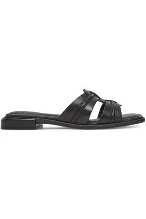 Clarks Nazouváky