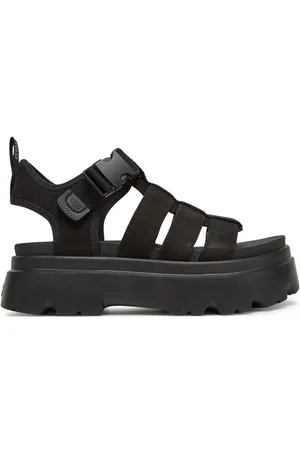 UGG Sandály