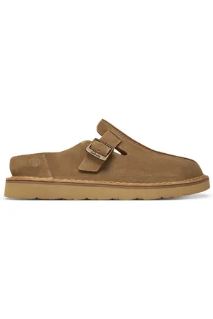 Clarks Nazouváky