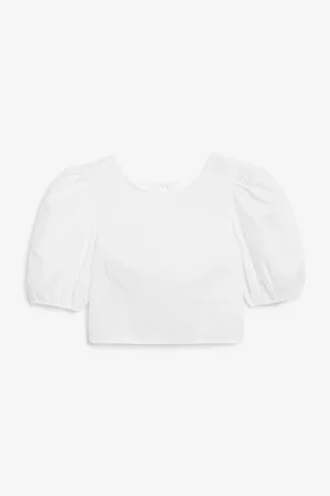 Monki Cropped open back blouse - White