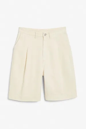 Monki Denim bermuda shorts - White