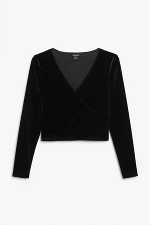 Monki Ženy Zavinovací - Velvet wrap top - Black