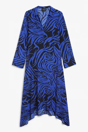 Monki Asymmetric hem shirt dress - Blue