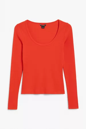 Monki Scoop neck long sleeve top - Red