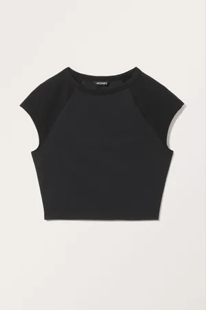 Monki Short Sleeve Raglan Crop Top