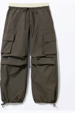 Monki Loose Nylon Cargo Trousers - Grey
