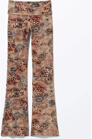 Monki Printed Low Waist Flared Pyjama Trousers - Pink