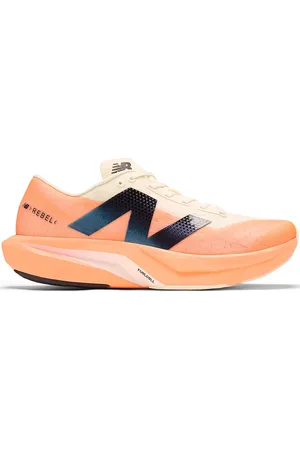 New Balance Pánské boty FuelCell Rebel v4