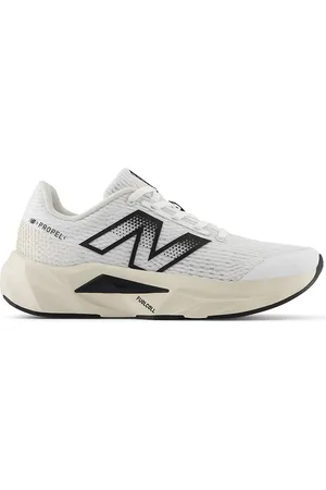 New Balance Dětské boty FuelCell Propel v5