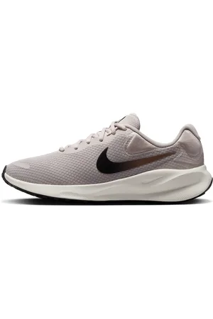 Nike Dámské běžecké silniční boty Revolution 7