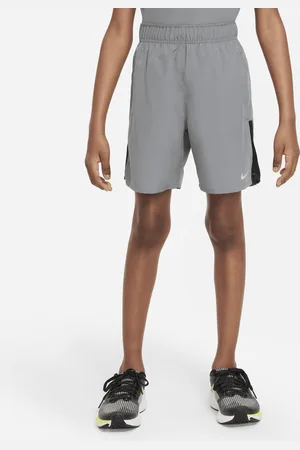 Nike Tréninkové kraťasy Dri-FIT Challenger pro větší děti (chlapce)