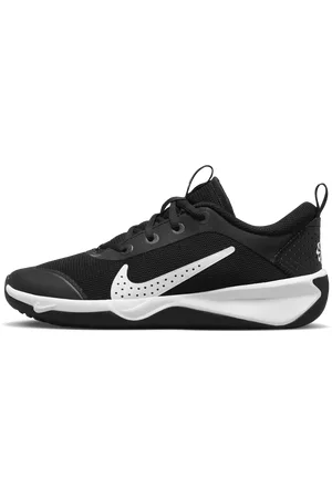 Nike Sálové boty Omni Multi-Court pro větší děti