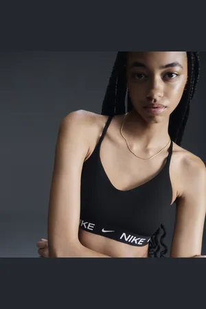Nike Dámská nastavitelná sportovní podprsenka Indy s vycpávkami a lehkou oporou