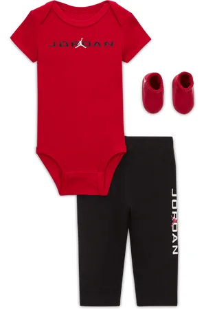 Nike Základní trojdílná souprava Jordan pro kojence