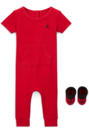 Nike Dvoudílná souprava Jordan Essential s kombinézou s krátkým rukávem pro kojence