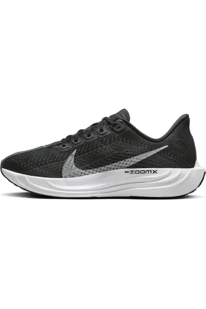 Nike Dámské běžecké silniční boty Pegasus Plus