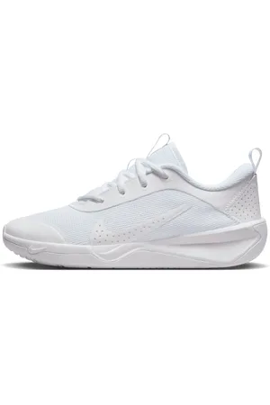 Nike Sálové boty Omni Multi-Court pro větší děti