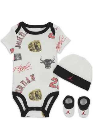 Nike Trojdílná souprava Jordan MJ Essentials s potiskem pro kojence