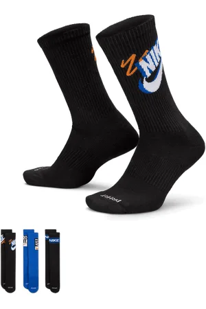 Nike Středně vysoké ponožky Everyday Plus (3 páry)