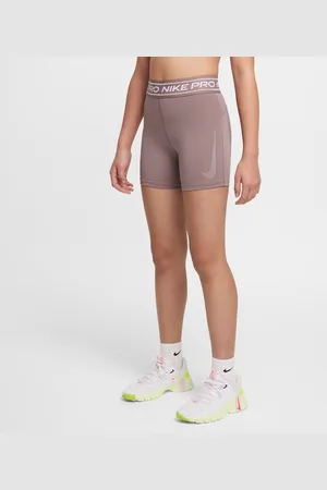 Nike Dívčí 8cm kraťasy Pro