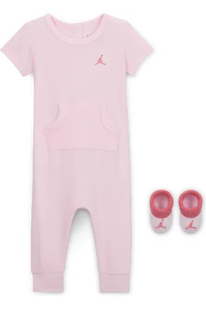 Nike Dvoudílná souprava Jordan Essential s kombinézou s krátkým rukávem pro kojence