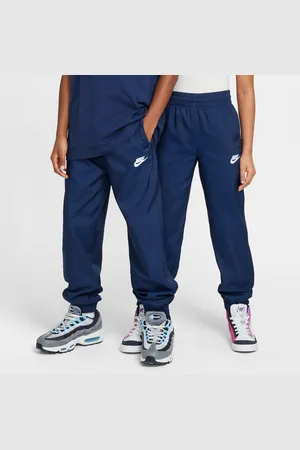 Nike Tkané běžecké kalhoty Sportswear Club pro větší děti