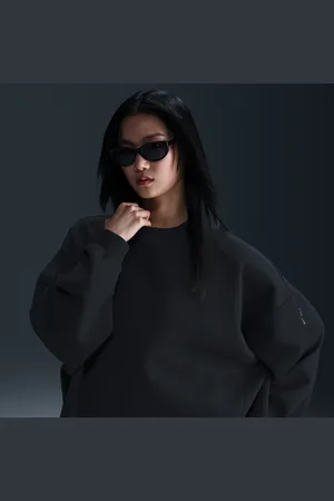 Nike Dámské volnější tričko 24.7 ImpossiblySoft Dri-FIT s kulatým výstřihem