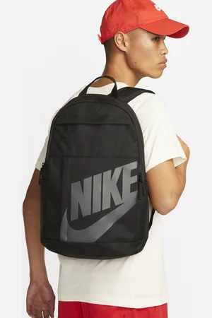 Nike Batoh (21 l)