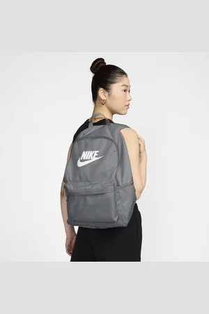 Nike Batoh Heritage (25 l)