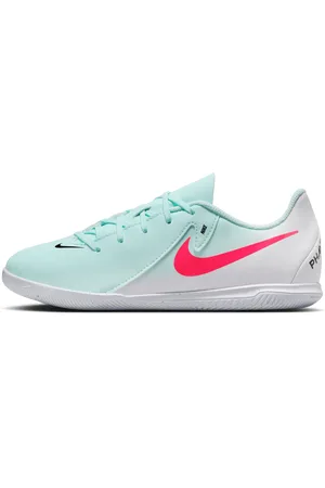 Nike Kopačky Jr. Phantom GX 2 Club IC pro malé a větší děti