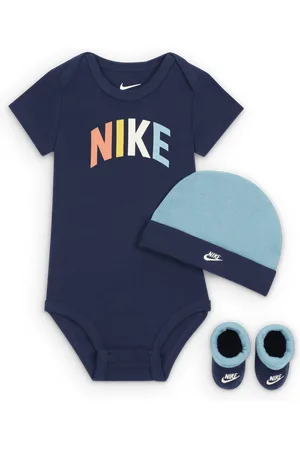 Nike Trojdílná kojenecká sada Powder Play (0 –9 měsíců)