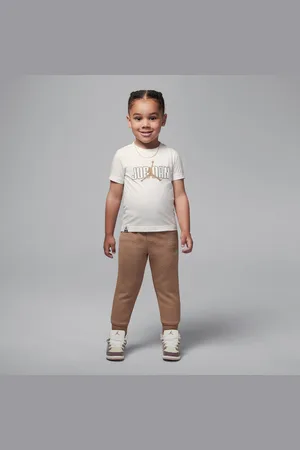 Nike Dvoudílná souprava Jordan Sneaker School s kalhotami pro batolata