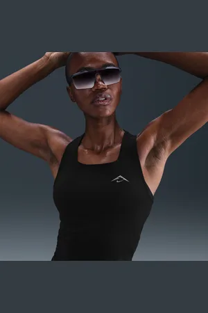 Nike Dámské běžecké tílko Trail Dri-FIT