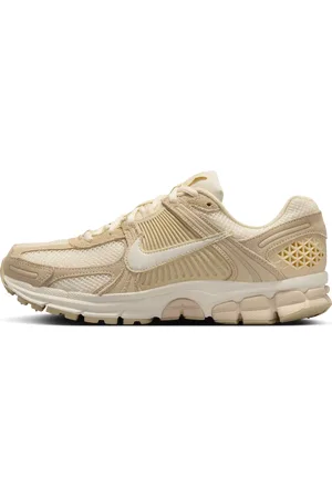 Nike Dámská bota Zoom Vomero 5
