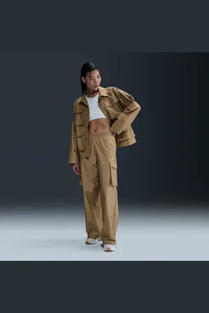 Nike Dámské cargo kalhoty Sportswear Everything Wovens se středně vysokým pasem