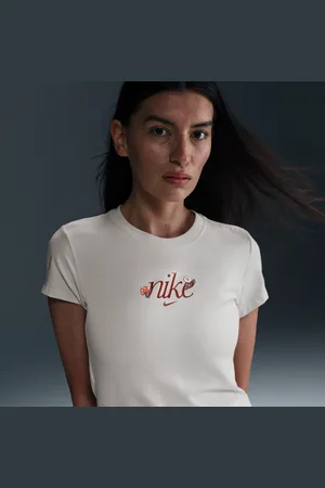 Nike Dámské tričko Sportswear Chill Knit v zeštíhleném střihu s grafickým motivem