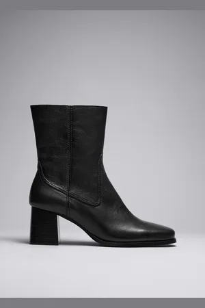 & OTHER STORIES Classic Leather Ankle Boots
