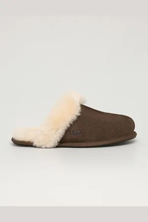UGG Semišové papuče Scuffette II 1106872.ESP