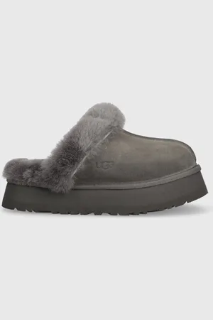 UGG Semišové papuče Disquette barva