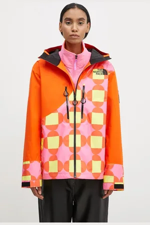 The North Face Bunda TNF x Yinka Ilori barva