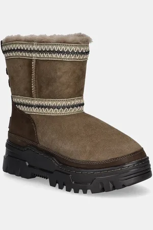 UGG Sněhule Classic Mini Trailgazer barva
