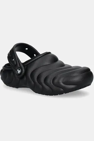 Crocs Pantofle Classic Lined Overpuff Clog barva