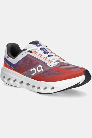 On Running Běžecké boty Cloudsurfer Next barva