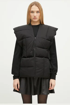 Kenzo Vesta Sleeveless Puffer Jacket barva