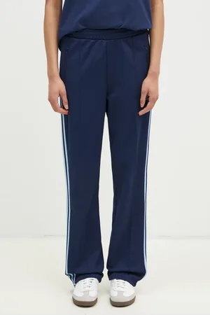 adidas Tepláky Classic Track Pant tmavomodrá barva