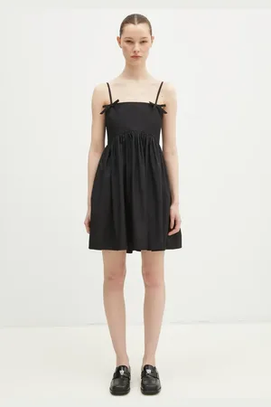 Ganni Bavlněné šaty Cotton Poplin Strap barva