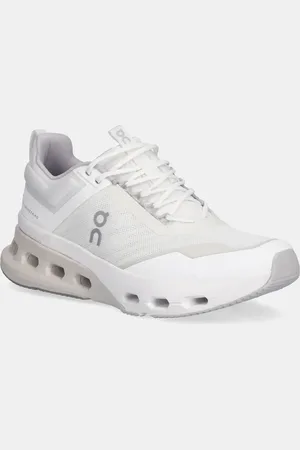 On Running Tenisky CLOUDNOVA X barva