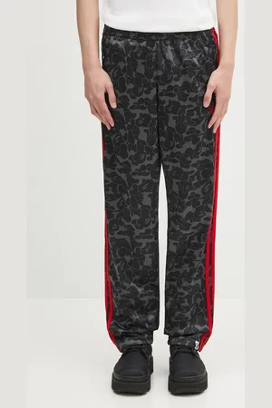 adidas Tepláky x BAPE SSTR PACK barva