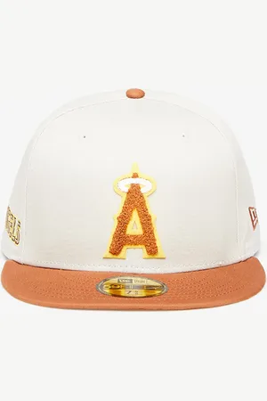 New Era Kšiltovka Anaheim Angels Boucle 59FIFTY Fitted Cap Stone/ Brown 7 5/8