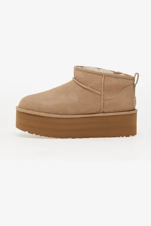 UGG Tenisky W Classic Ultra Mini Platform EUR 38